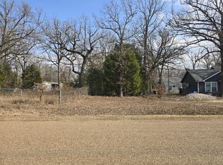 320 Double Bridge Rd, Mabank, TX 75156