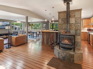 4274 Upper Pack River Rd, Sandpoint, ID 83864