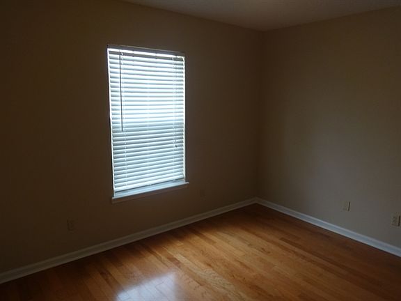 2nd image of 2966 Tuscarora Trl