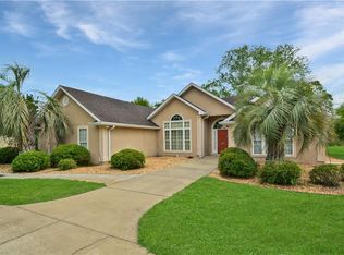 127 Eagle Crest Dr, Brunswick, GA 31525