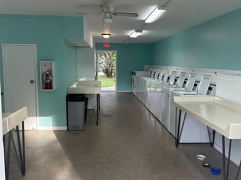 3rd Street Cir W — Photo 24