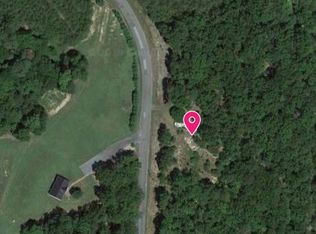 325 Hanging Rock Forest Rd, Danbury, NC 27016