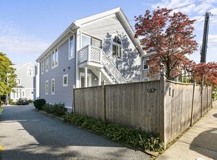 147 Cushing St APT 5, Cambridge, MA 02138