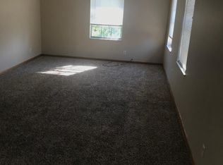 1202 10th Ave #3, Huntington, WV 25701