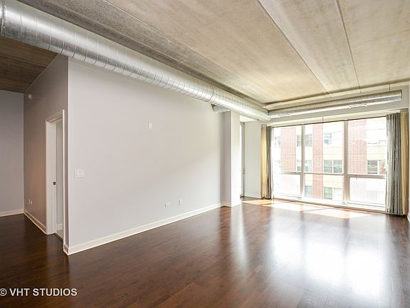 4th image of 845 N Kingsbury St Unit 511