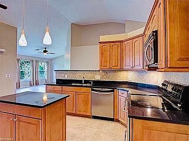 5th image of 3680 Sunland Ln