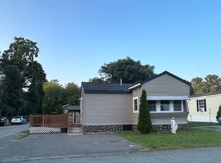 189 Lakeview St, North Billerica, MA 01862