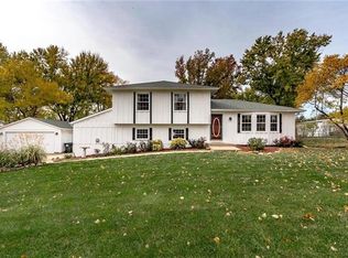 8308 Lewis Dr, Lenexa, KS 66227