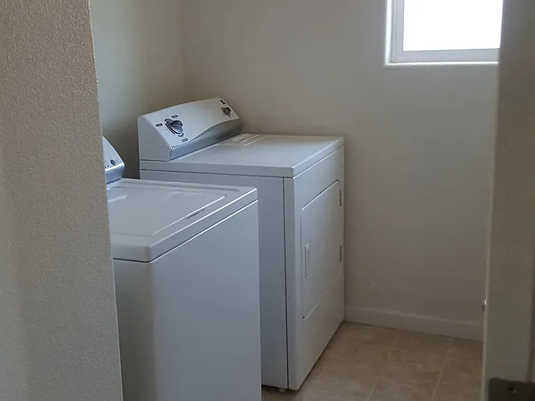 4641 Beckman Way — Photo 6