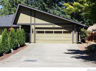 1621 Evergreen Park Ln SW, Olympia, WA 98502