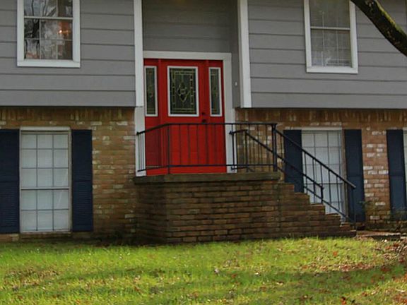 2nd image of 2909 Sycamore Springs Ct