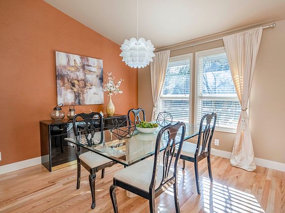 4th image of 6130 Nahane West NE