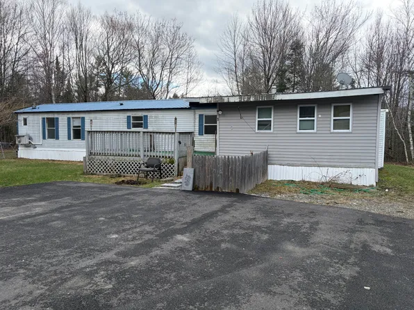 1 Skips Way, Fairfield, ME 04937