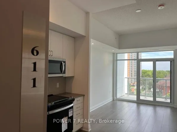3220 Sheppard Ave N, Toronto, ON