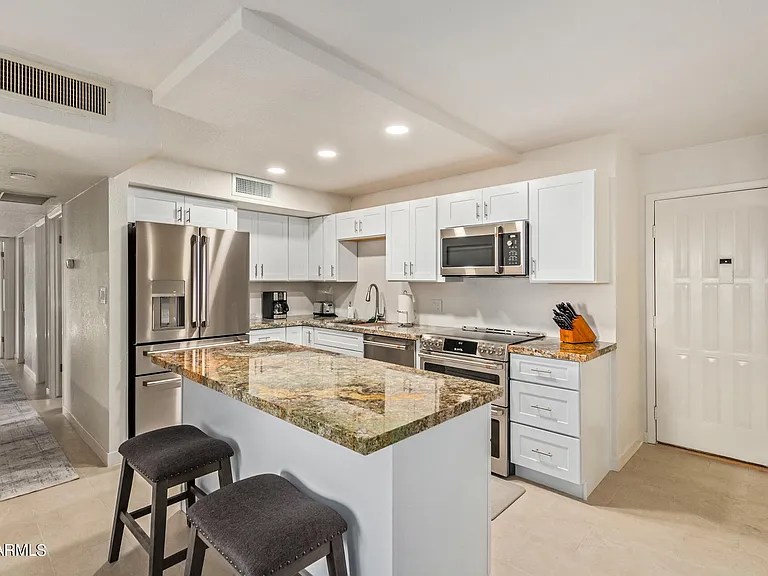 8649 E Royal Palm Rd #123 — Photo 9