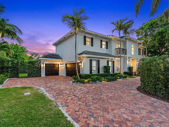 5th image of 2800 NE 20th Court
