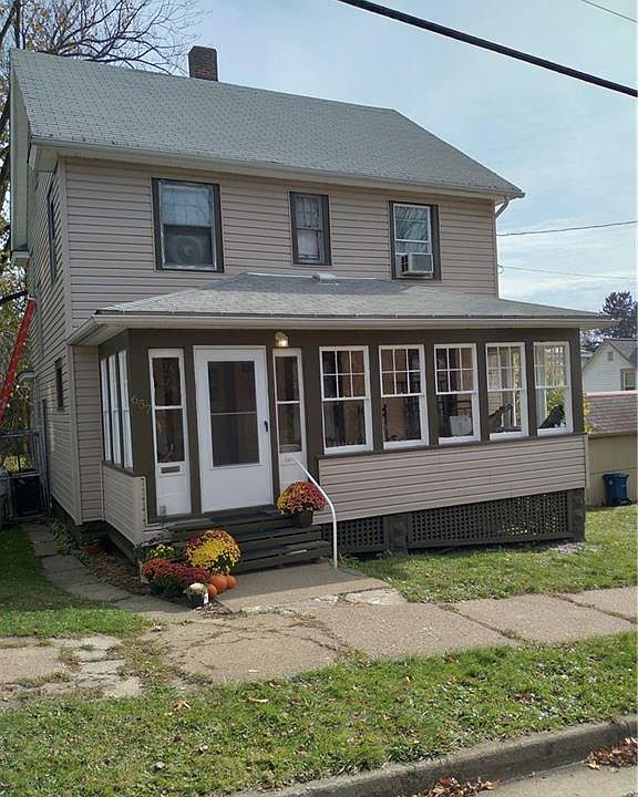 1st image of 657 Cutler St