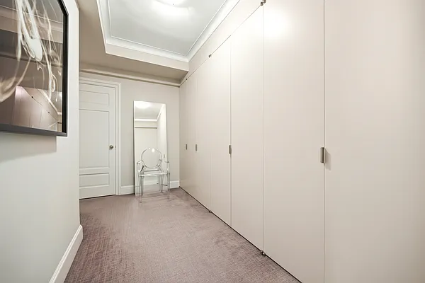 Entry / hallway, photo 1