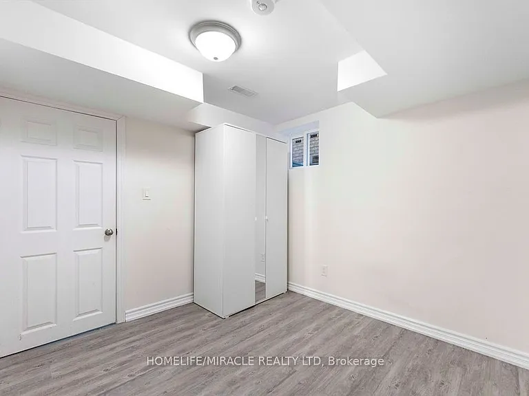 1330 Aldergrove Dr #BASEMENT — Photo 17