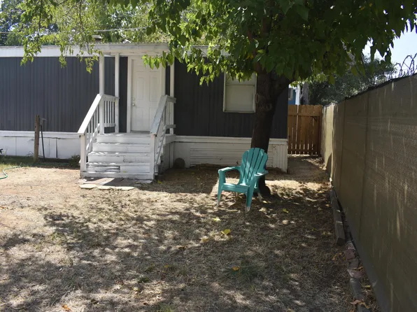 2237 Jewell Ln Space 7, Redding, CA 96001