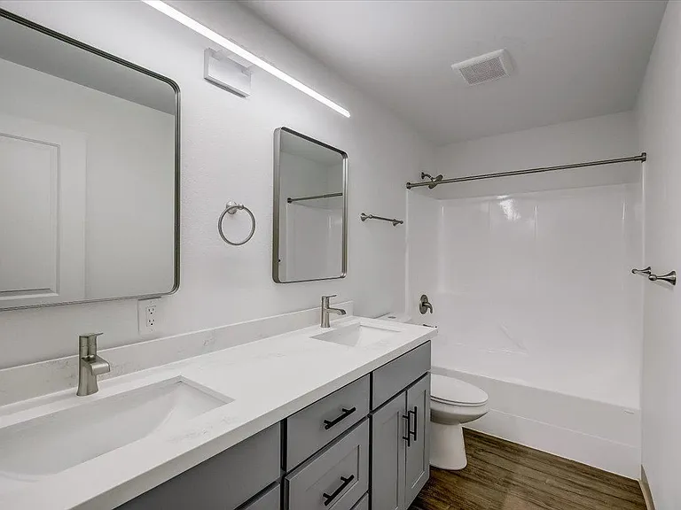 Overlook Terrace Apartments — Photo 60
