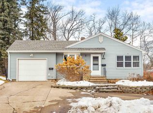 9501 Seaver Ave, Duluth, MN 55808