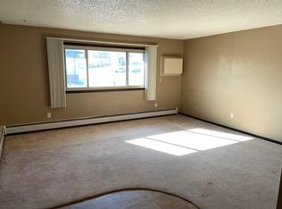 1807 E Capitol Ave APT 8, Bismarck, ND 58501