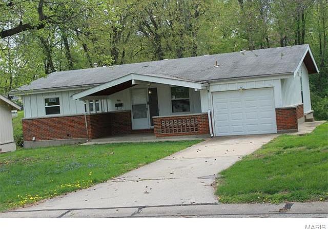 1st image of 2656 Garham Dr