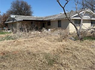 31052 Caddo Rd, Anadarko, OK 73005