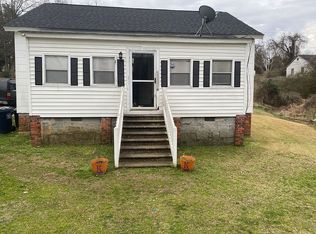 60 Pine St, Chester, SC 29706