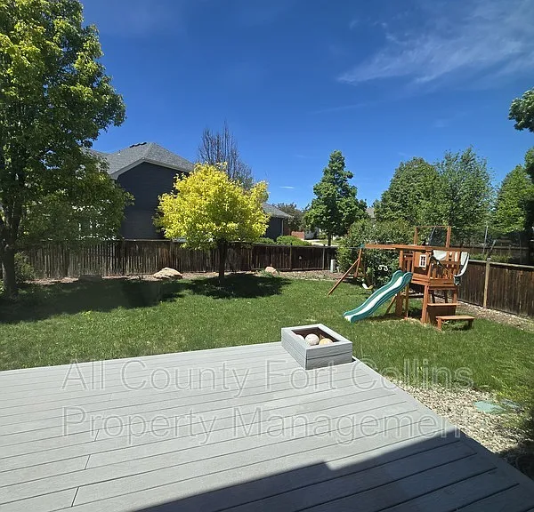 2248 Smallwood Dr — Photo 15