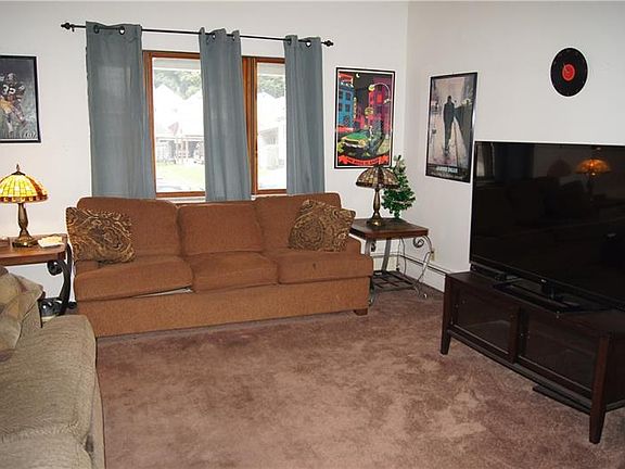5th image of 243 McKinley Ave