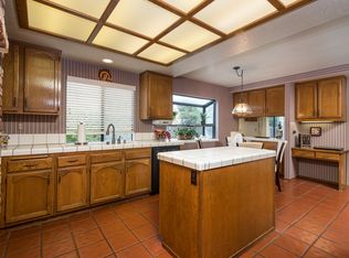 237 Woodbridge Cir, San Mateo, CA 94403
