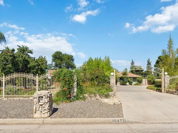 10472 Rolling Hills Dr, Madera, CA 93636