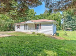 512 Rogers Ln, Tunnel Hill, GA 30755