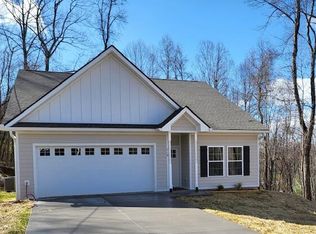 719 Dugger Rd, Elizabethton, TN 37643