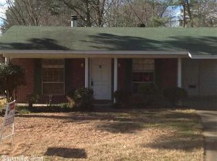 707 Watkins St, Conway, AR 72034