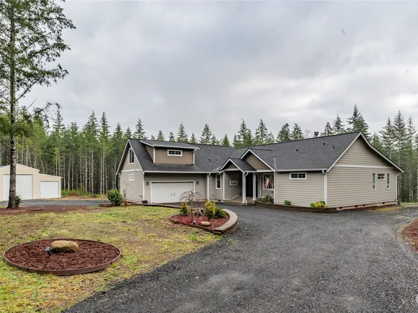 111 E Elaine Place, Belfair, WA 98528