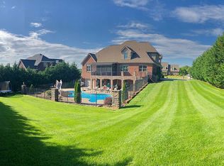 1919 Ludlow Dr, Maryville, TN 37803