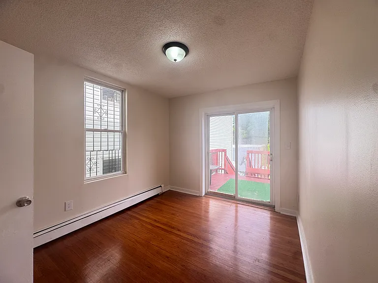 1006 West St #2 — Photo 8