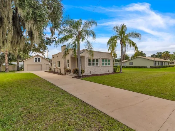 569 N Kentucky Ave, Umatilla, FL 32784