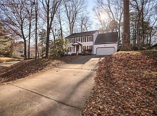 2847 Hidden Lake Dr, Williamsburg, VA 23185