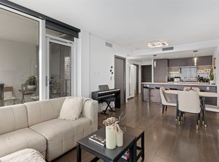 68 Smithe St #1611, Vancouver, BC V6B 0P4