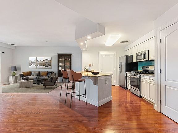3rd image of 501 Commerce Dr Unit 4315