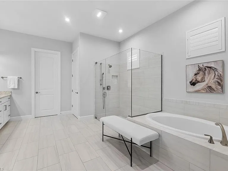15345 Aprile St — Photo 17