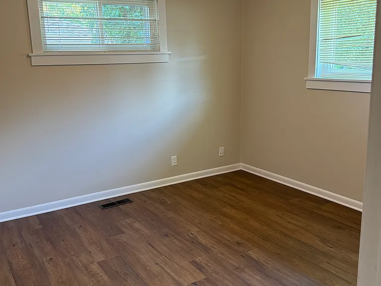 3223 Mountain View Dr — Photo 20