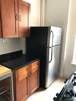 Rented by LRGNY Group, Inc. | media 22