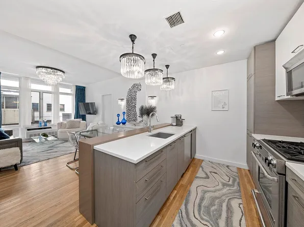 333 E 109th St APT 2E, New York, NY 10029