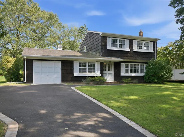 9 Mill Pond Lane, East Moriches, NY 11940