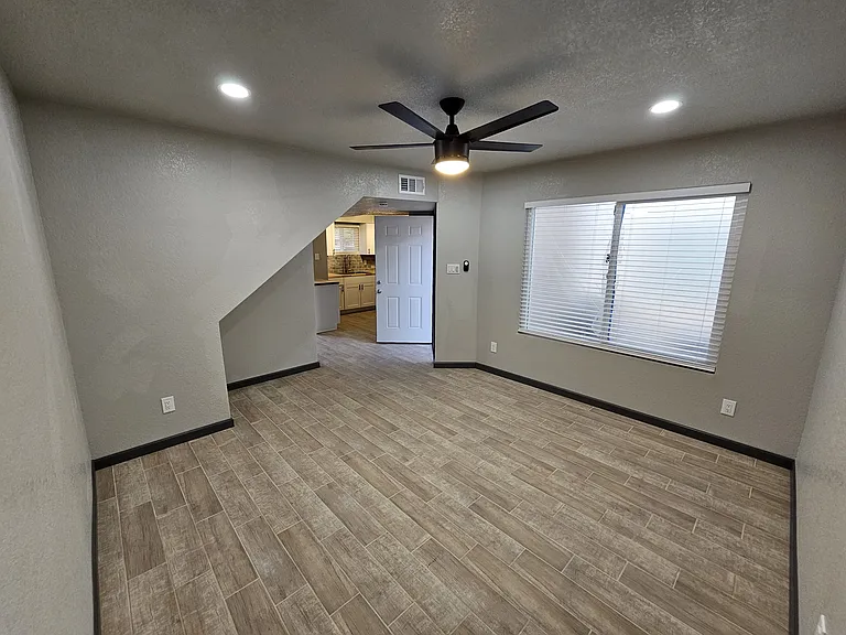 1749 E Pepper Cir #1 — Photo 7